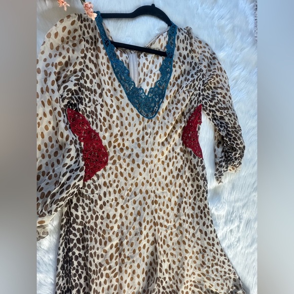 Marco De Vincenzo all silk embroidered Polk dot spots red sheer - Picture 2 of 3